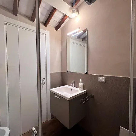 Olivia's Siena