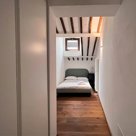 Olivia's Hotel *